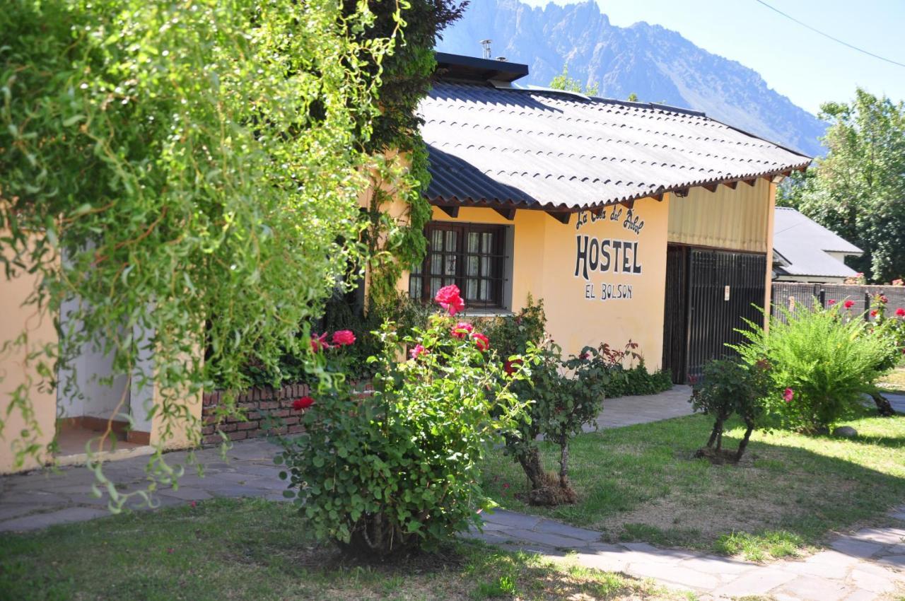 La Casa Del Arbol - Hostel El Bolson Exterior photo